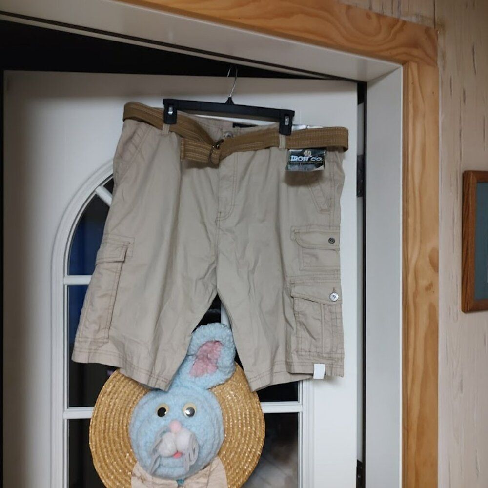 New Iron Co Beige Cargo Stretch Shorts With Belt Size Men's 40